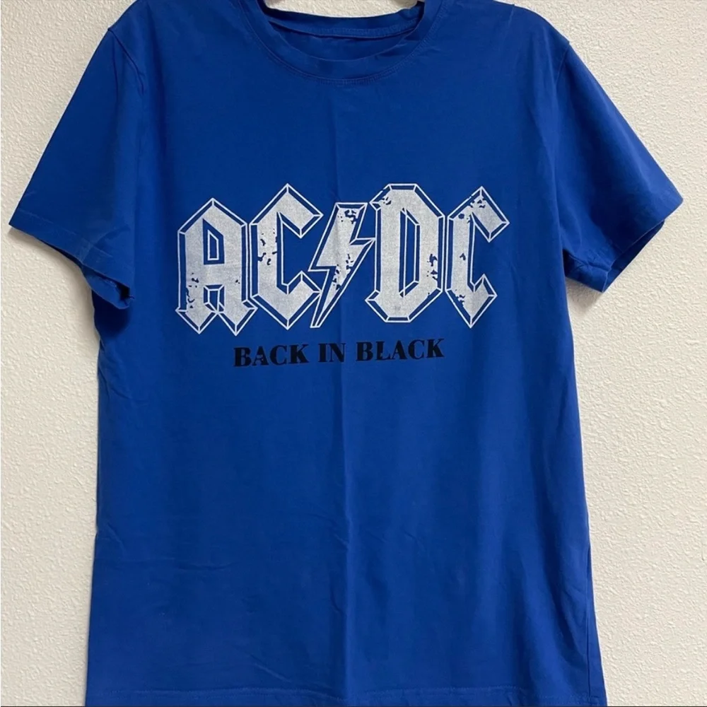 AC/DC Back In Black T-shirt - Picture 1 of 3